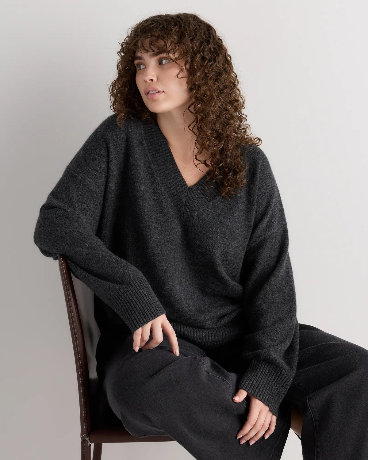 Mongolian Cashmere Oversized V-Neck Sweater - US 6837