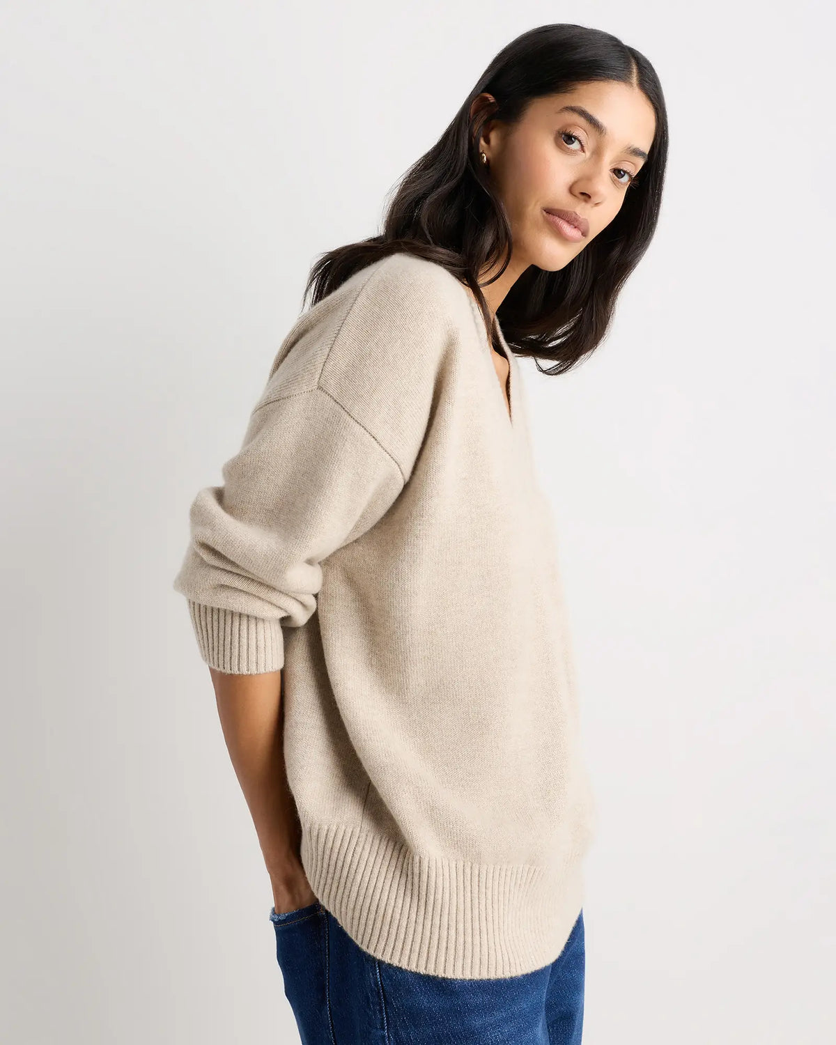 Mongolian Cashmere Oversized V-Neck Sweater - US 3958