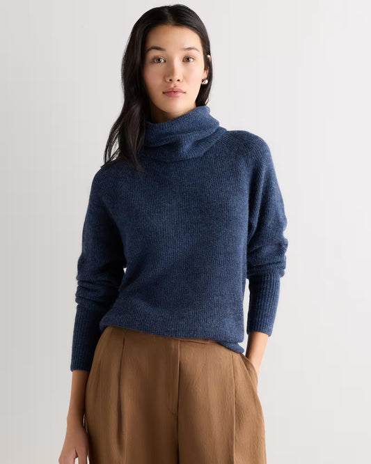 Lightweight Baby Alpaca Turtleneck - US 4423