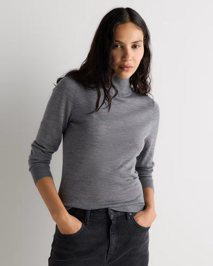 Ultra-Fine Merino Wool Turtleneck Sweater - US 0726