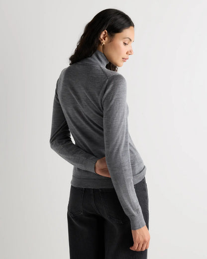 Ultra-Fine Merino Wool Turtleneck Sweater - US 0726