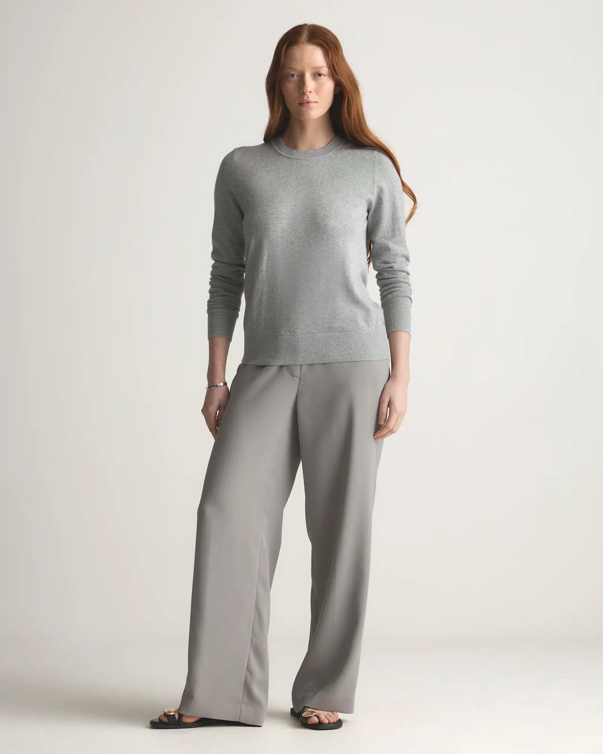 Lightweight Cotton Cashmere Crew Sweater - US 9305