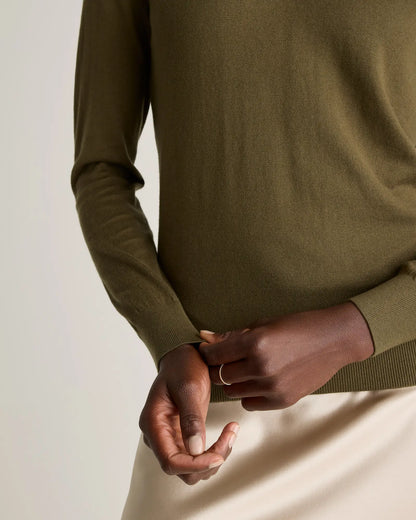 Lightweight Cotton Cashmere V-Neck Sweater - US 4009