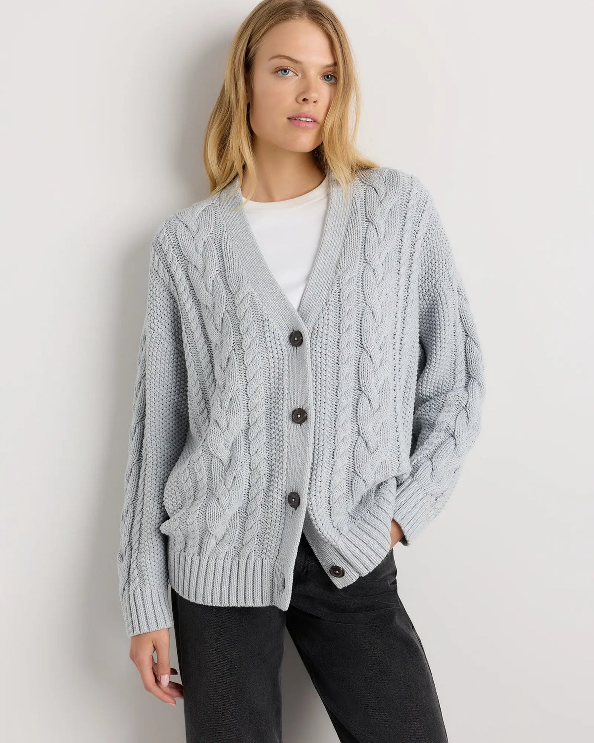 100% Organic Cotton Oversized Cable Cardigan - US 7420