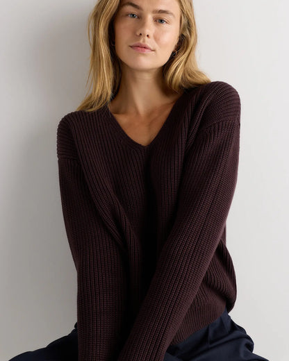 100% Organic Cotton Fisherman V-Neck Sweater - US 6187