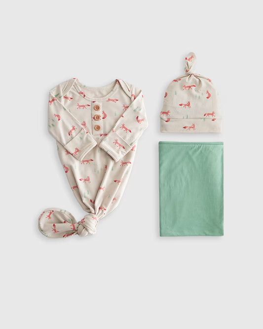 Bamboo Gown, Hat & Swaddle Layette Set - US 8575