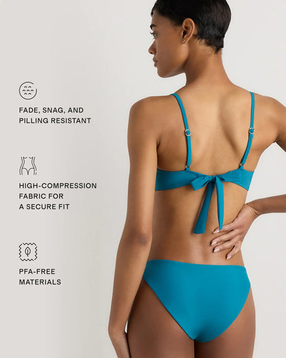 Italian Scoop Neck Bikini Top - US 0602
