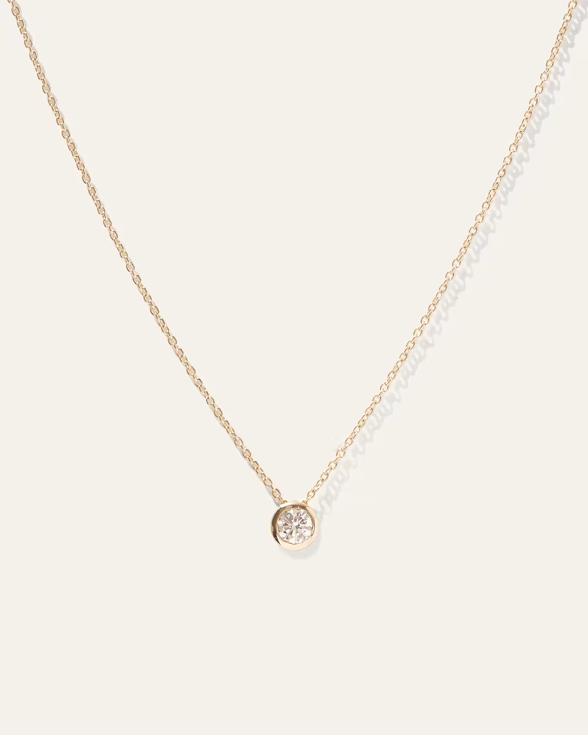 14K Gold Diamond Sliding Bezel Necklace - US 9539