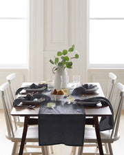 European Linen Table Runner - US 1573