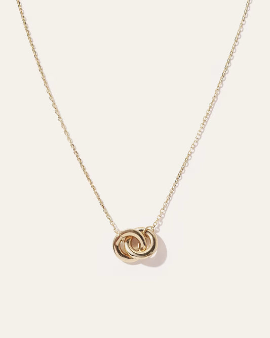 14K Gold Interlock Necklace - US 1352